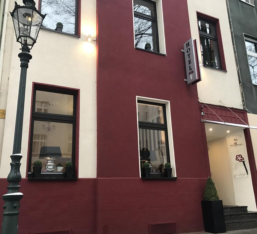 Hotel Am Volksgarten Dusseldorf Exterior photo